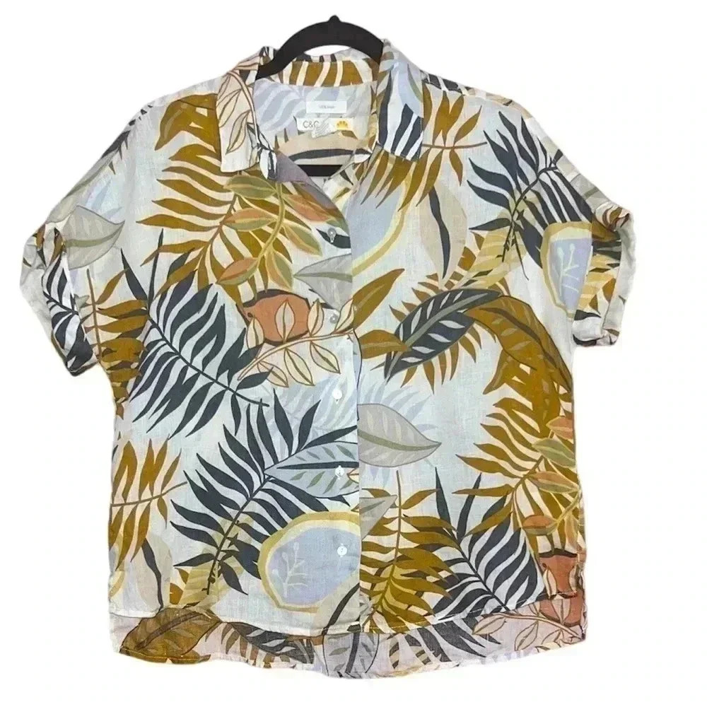 C&C California women’s tropical button up short sleeves Linen shirt Sz Medium